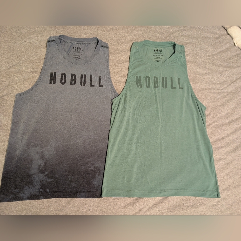 NOBULL Women's Sleeveless Tops - Gray and Green